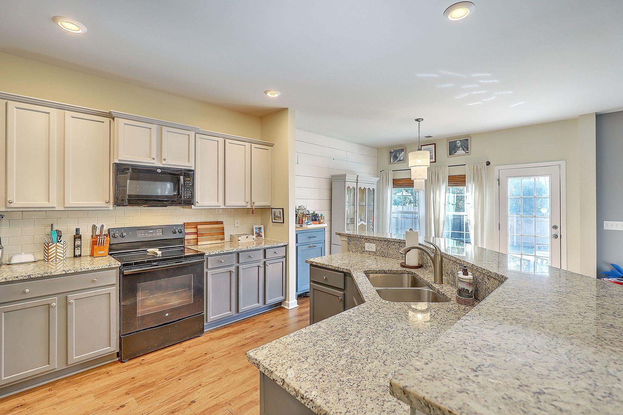 133 Lakestone Road Moncks Corner, SC 29461 - Photo 11 of 34 11