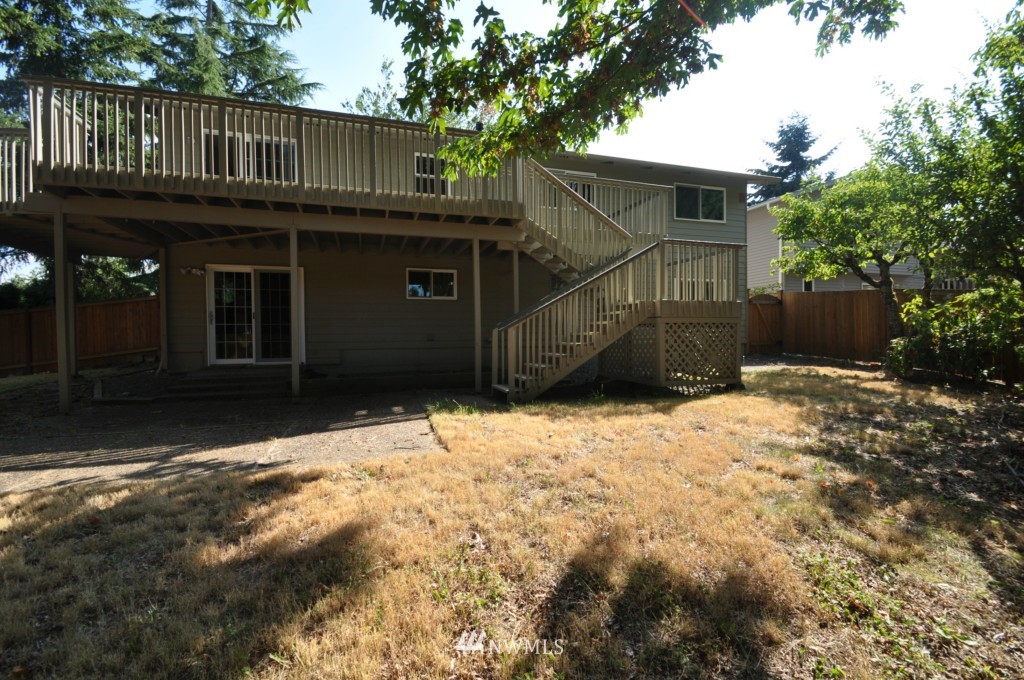 2312 Southeast 21st Street Renton, WA 98055 - Photo 7 of 8
