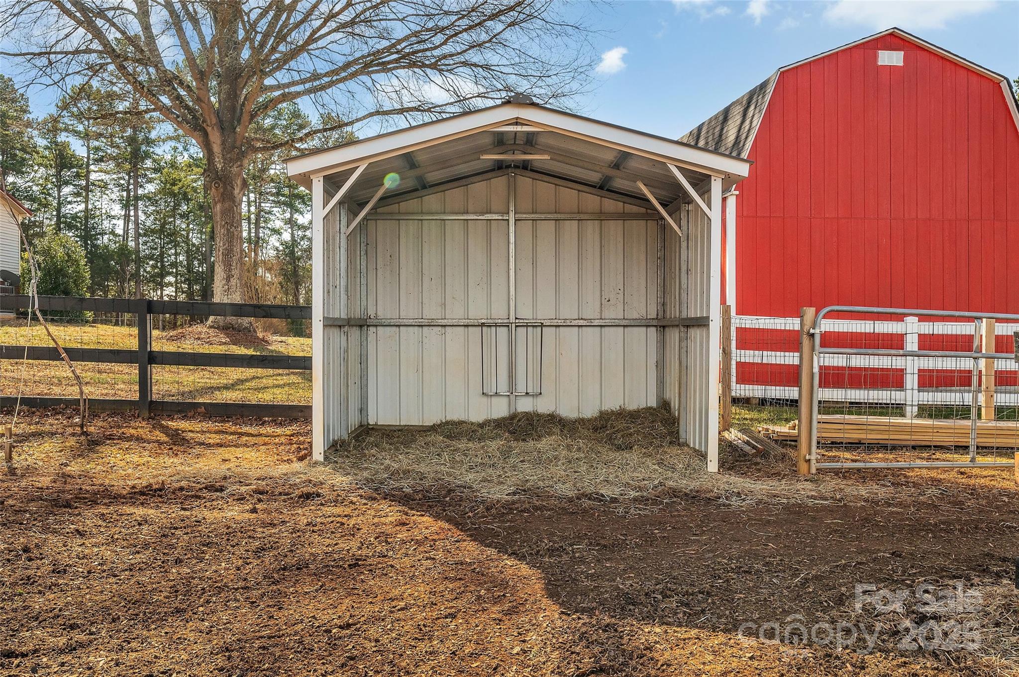 3433 Grey Road Davidson, NC 28036 - Photo 25 of 25 a view of a backyard