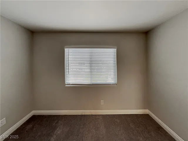 $2,100 | 7160 Ashcroft Street, North Las Vegas, NV 89084