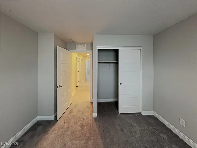 $2,100 | 7160 Ashcroft Street, North Las Vegas, NV 89084