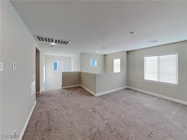 $2,100 | 7160 Ashcroft Street, North Las Vegas, NV 89084