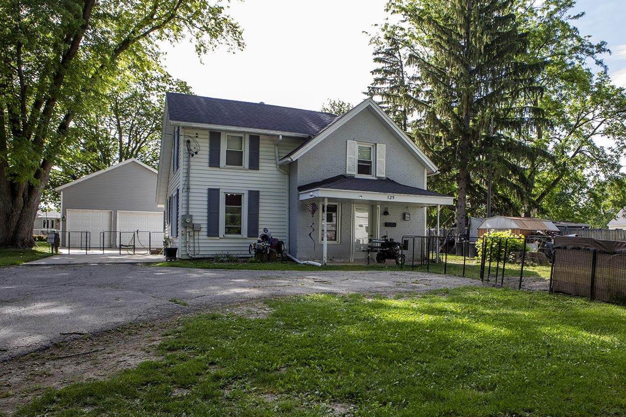 125 Keyes Street Lake Mills, WI 53551 - Photo 2 of 45