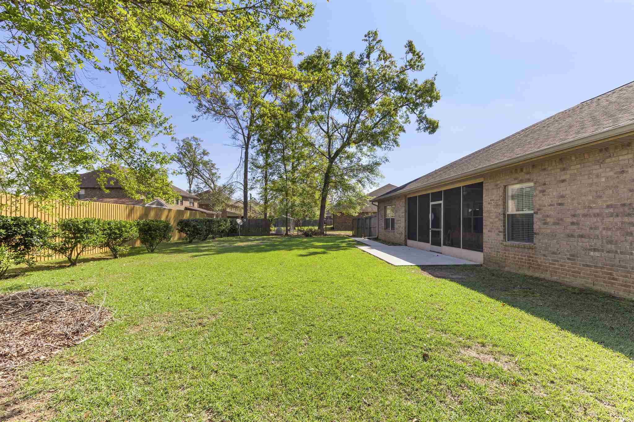 721 Edinburgh Avenue Foley, AL 36535 - Photo 6 of 38