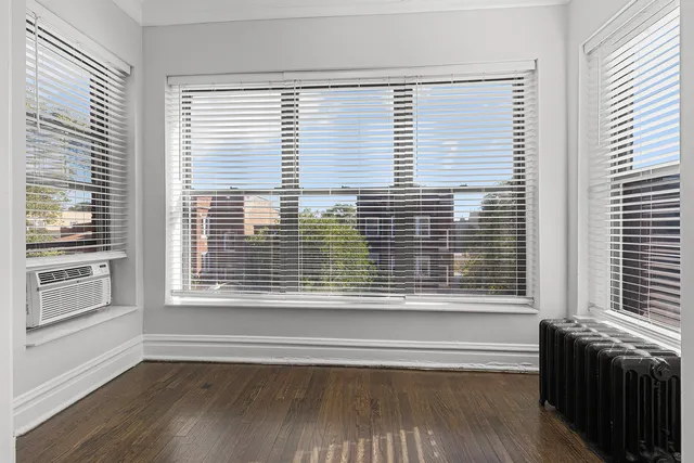 $2,650 | 3048 West Leland Avenue, Unit 3, Chicago, IL 60625