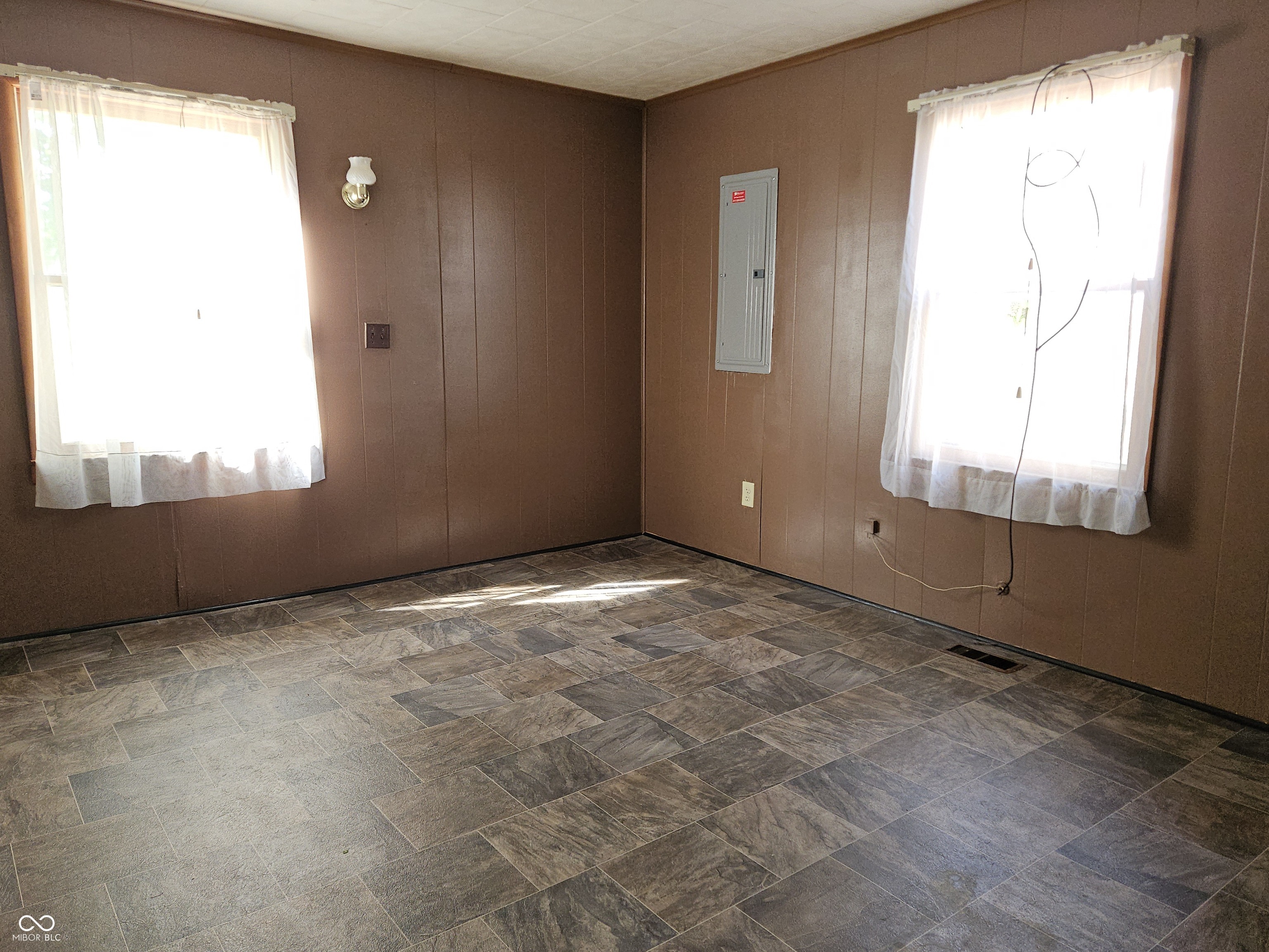 6566 Old State Road 421 Waldron, IN 46182 - Photo 16 of 49