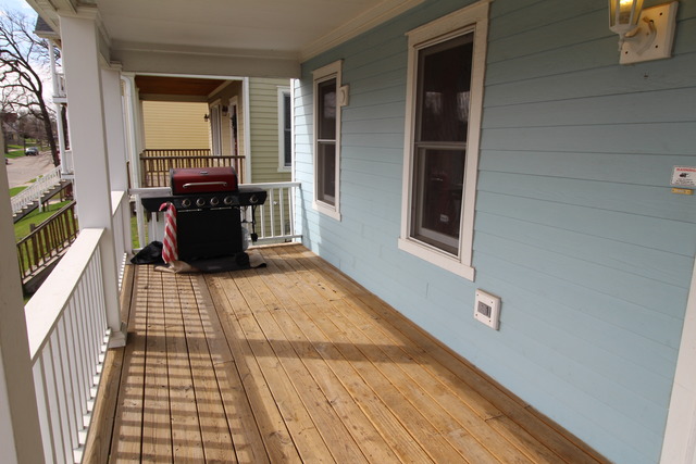 184 South Channing Street Elgin, IL 60120 - Photo 2 of 9 a view of balcony with wooden floor