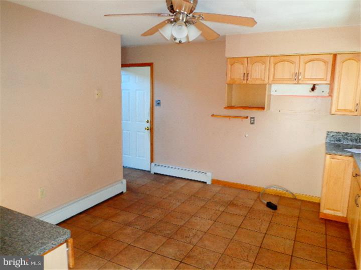 240 Valley Road Birdsboro, PA 19508 - Photo 4 of 15 Gallery Image 4