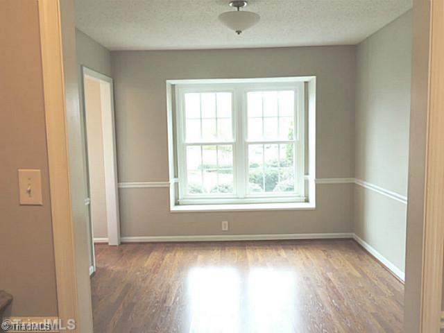 4928 Tower Road, Unit B Greensboro, NC 27410 - Photo 4 of 16 Dining Room.