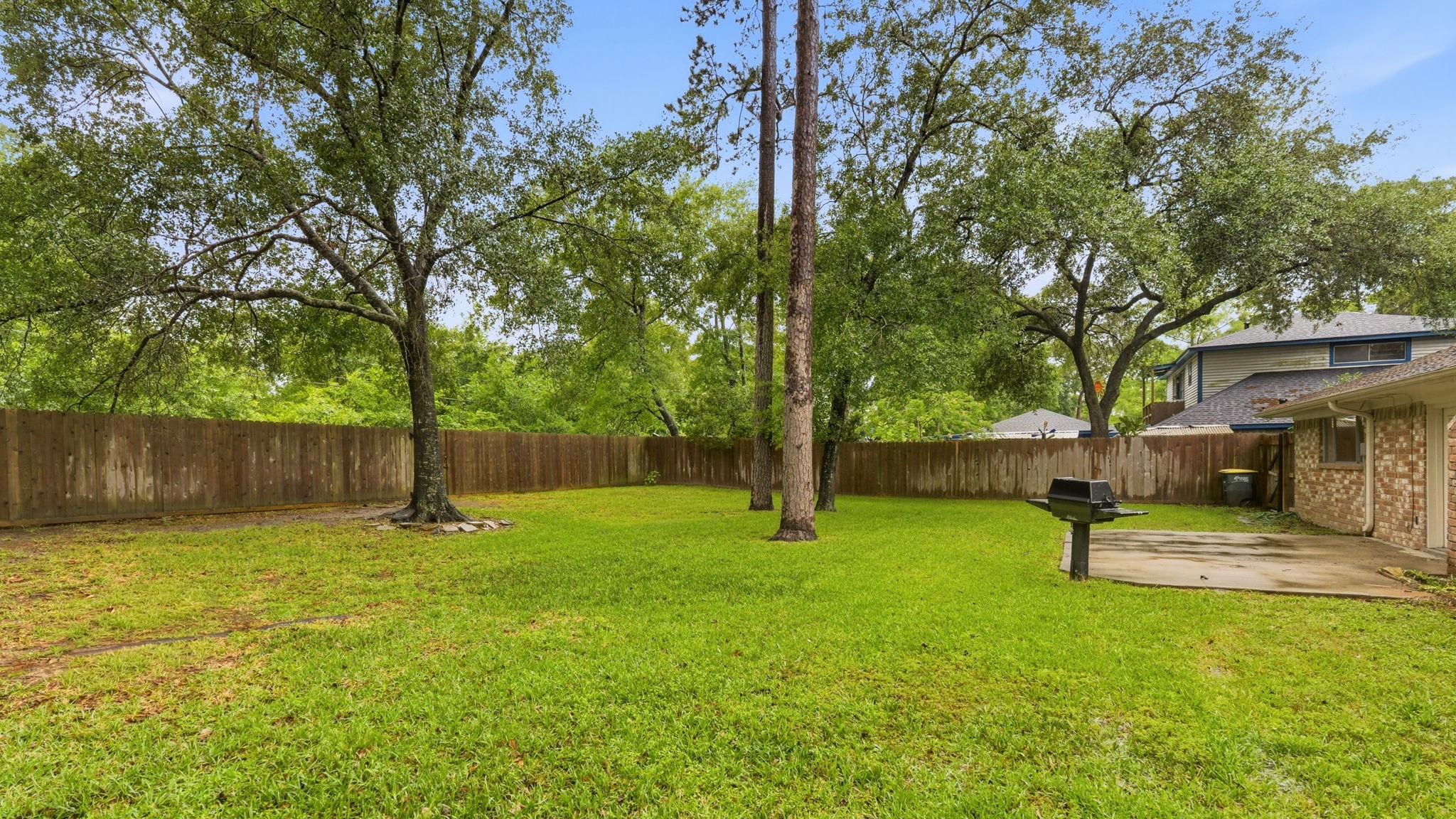 26503 Hillside Drive Spring, TX 77386 - Photo 27 of 28 Lots of Room For Entertaining