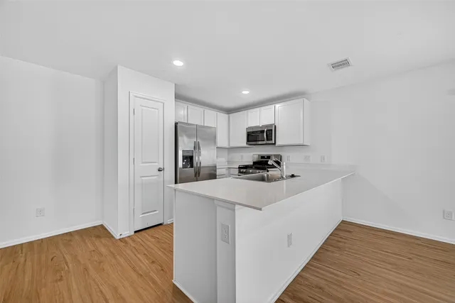 $1,950 | 27130 Breakaway Lane, Katy, TX 77493