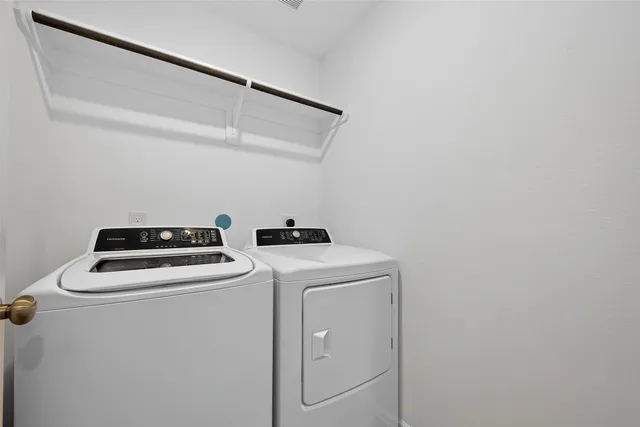 $1,950 | 27130 Breakaway Lane, Katy, TX 77493