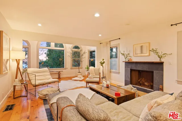 $1,975,000 | 6642 Emmet Terrace, Los Angeles, CA 90068