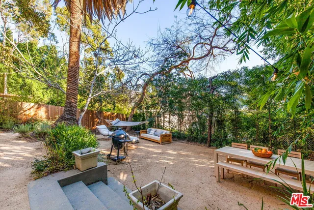 $1,975,000 | 6642 Emmet Terrace, Los Angeles, CA 90068