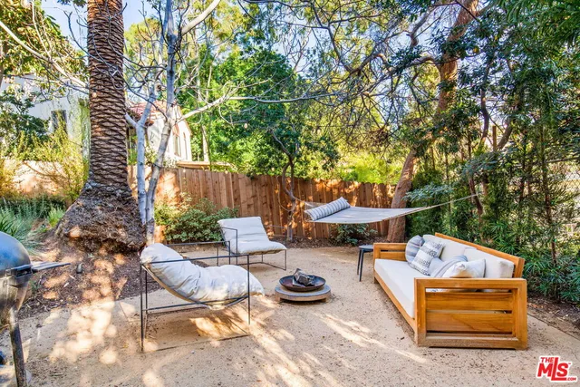 $1,975,000 | 6642 Emmet Terrace, Los Angeles, CA 90068