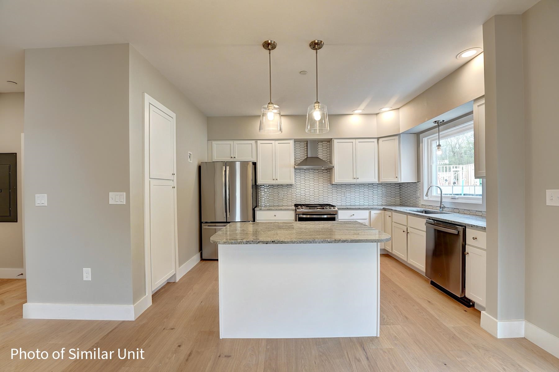 38 Fowler Drive Rye, NH 03870 - Photo 2 of 35
