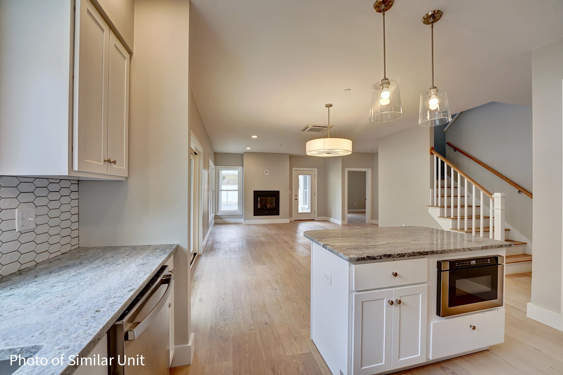 38 Fowler Drive Rye, NH 03870 - Photo 5 of 35