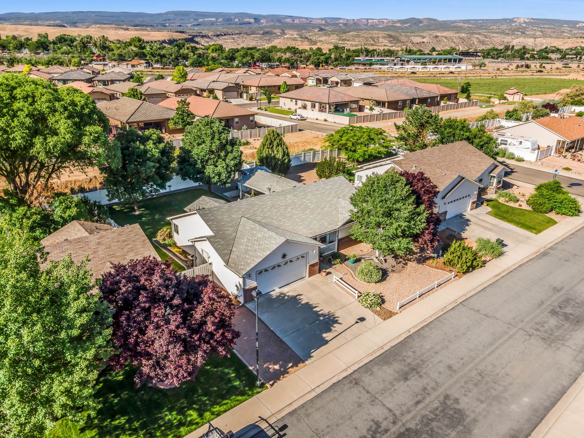 2833 B B 3/10 Road Grand Junction, CO 81503 - Photo 7 of 35 an aerial view of multiple house