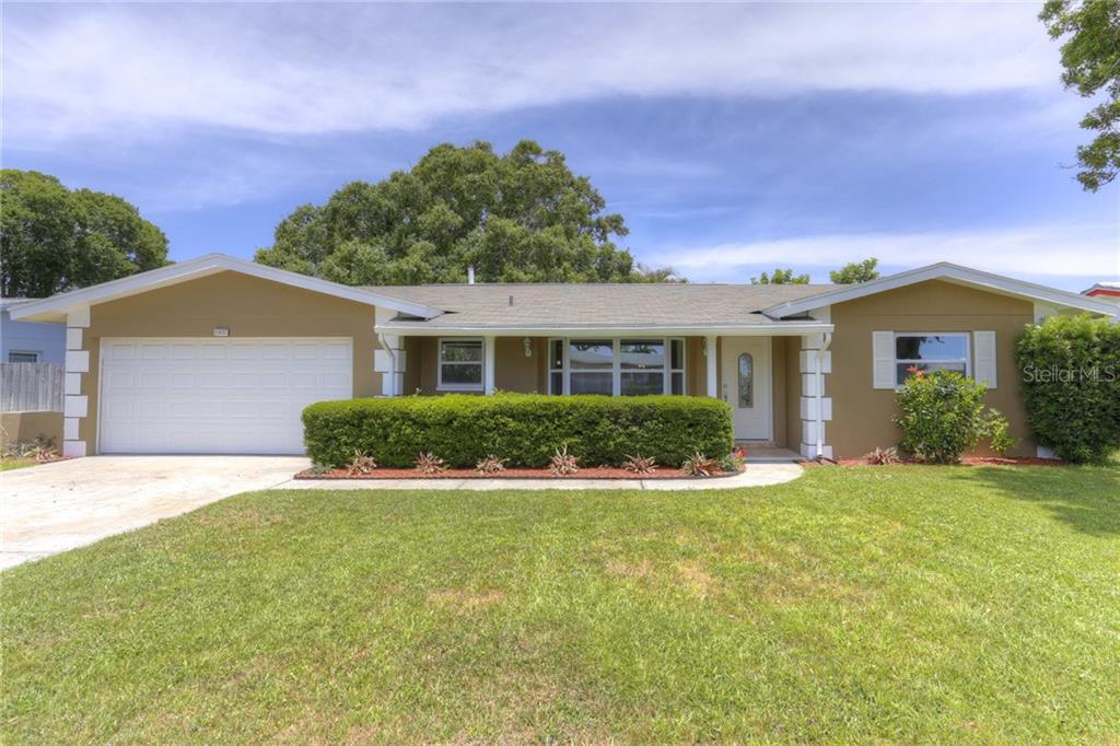 11627 Grove Place Seminole, FL 33772 - Photo 1 of 1