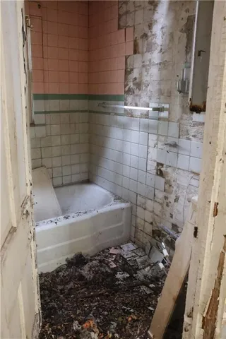 $19,900 | 305 East 10th Street, Trenton, MO 64683