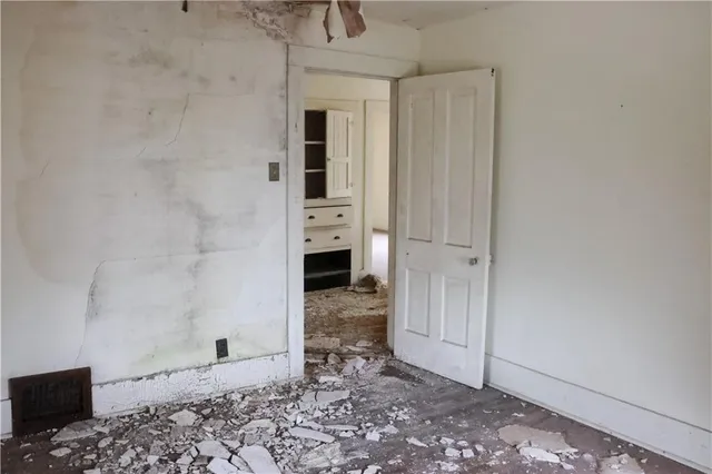 $19,900 | 305 East 10th Street, Trenton, MO 64683