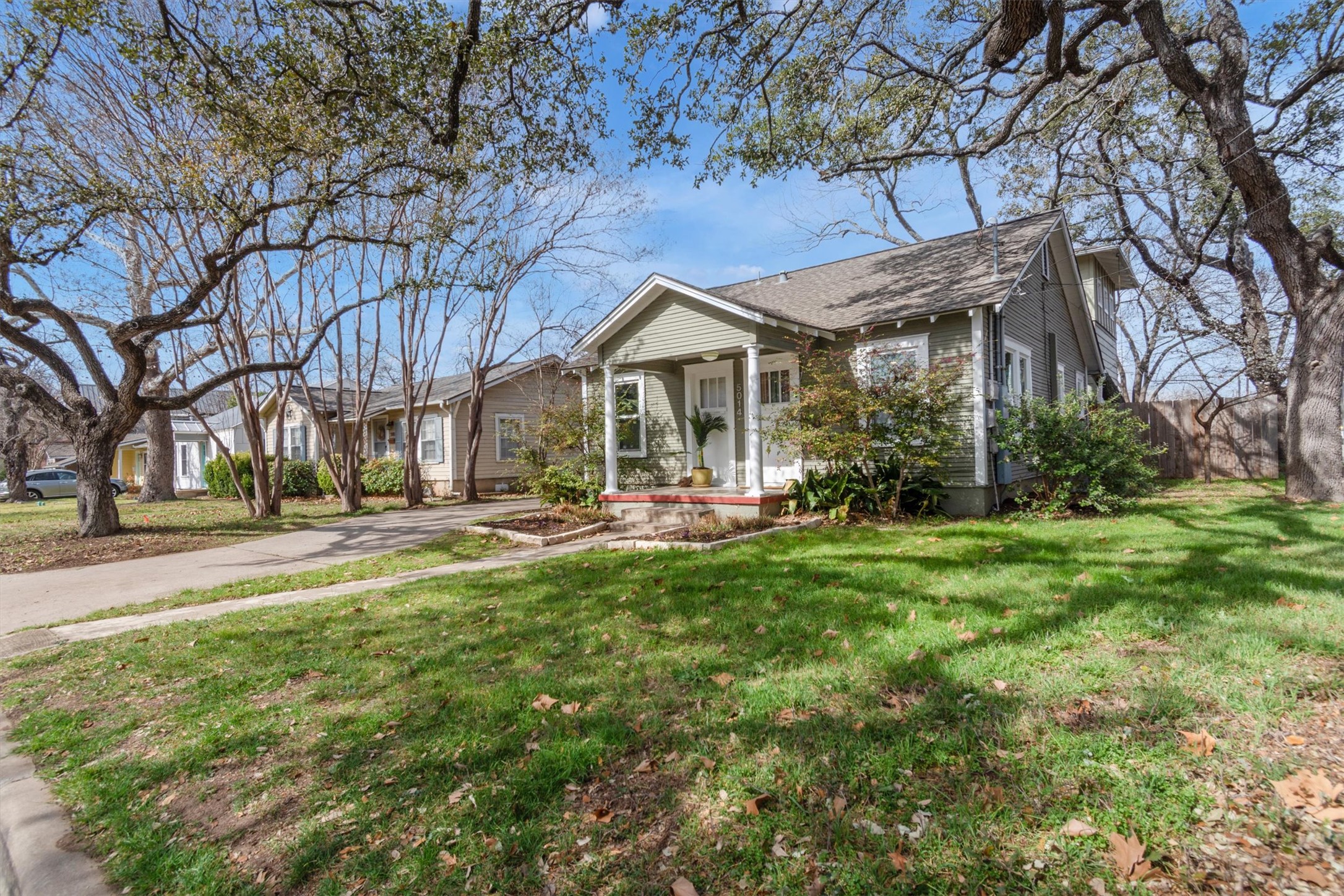 5014 Martin Avenue Austin, TX 78751 - Photo 2 of 30