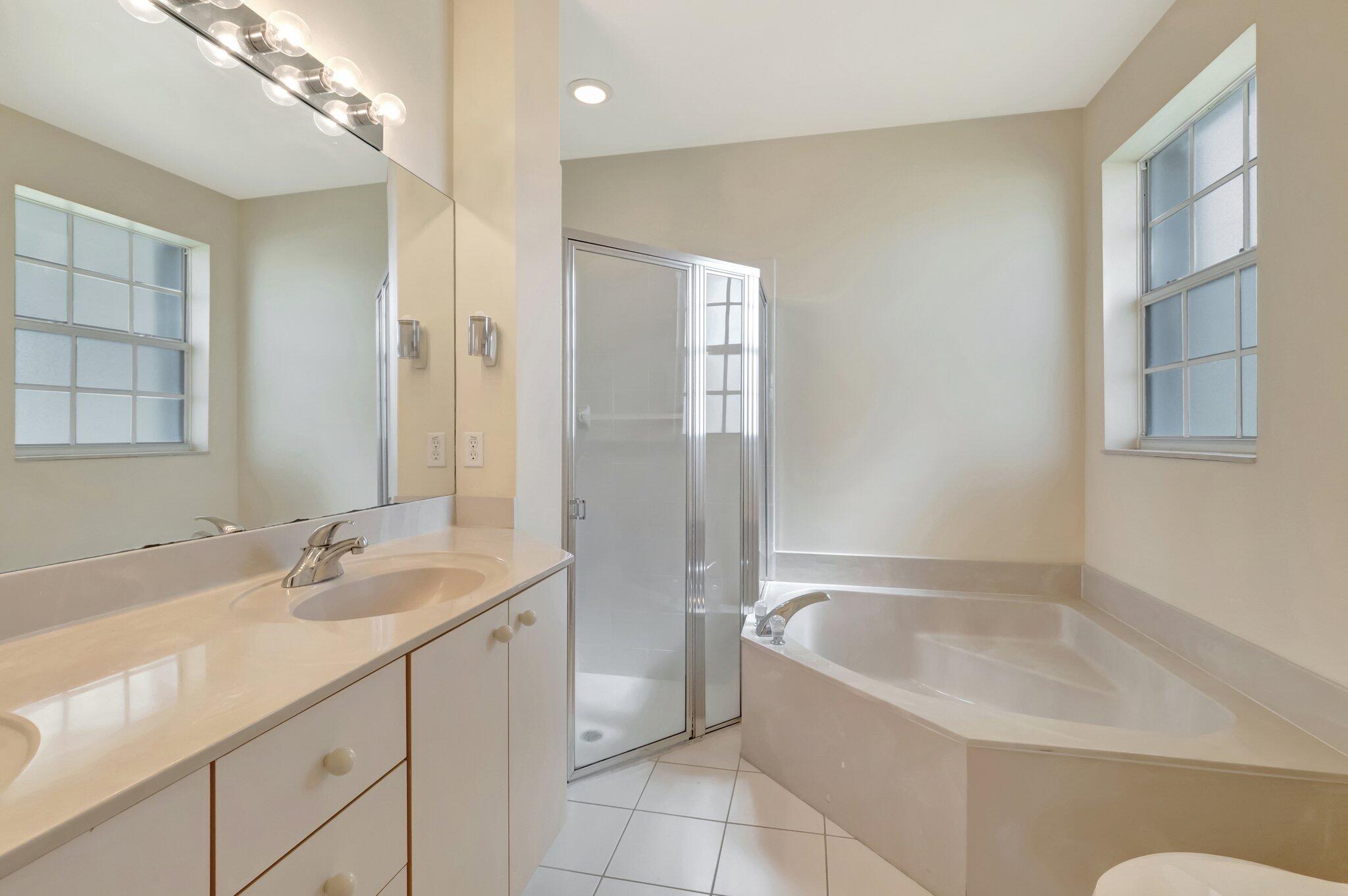 6152 Petunia Road Delray Beach, FL 33484 - Photo 14 of 30 MASTER BATH