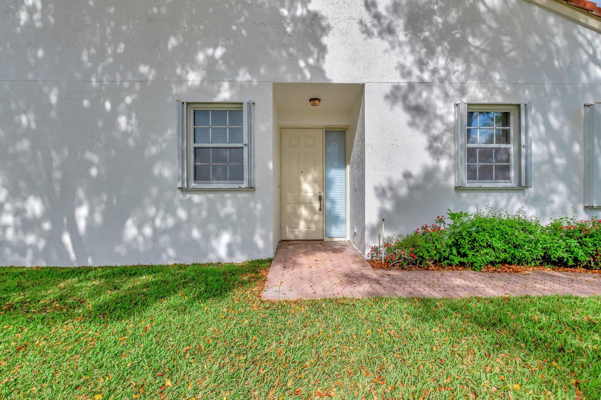 6152 Petunia Road Delray Beach, FL 33484 - Photo 3 of 30 FRONT ENTRANCE