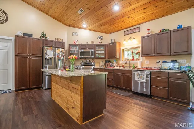 $384,900 | 243 Big Pine Road, Doniphan, MO 63935