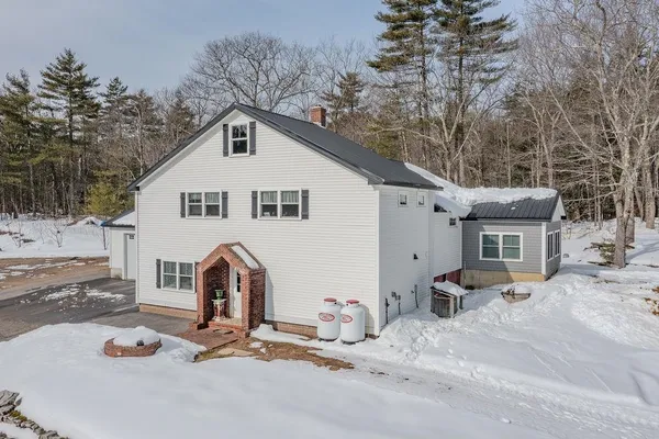 $1,300,000 | 468 Mountain Avenue, Northwood, NH 03261