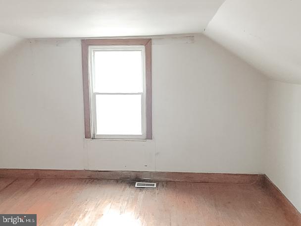 49 Waterview Road Baltimore, MD 21222 - Photo 14 of 21 Bedroom 3