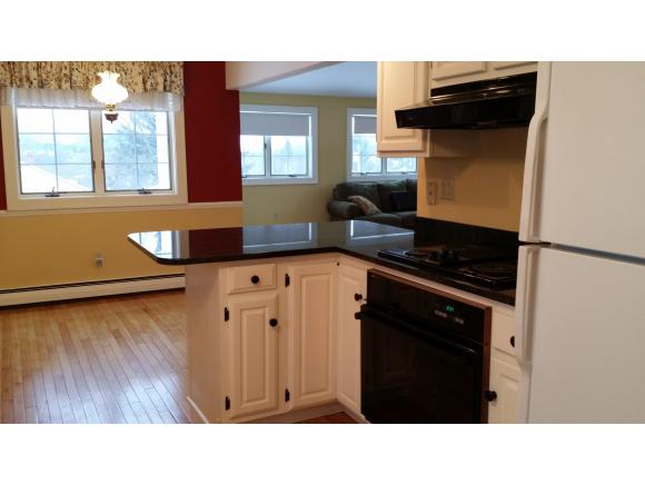 16 Howard Avenue Rutland, VT 05701 - Photo 8 of 24