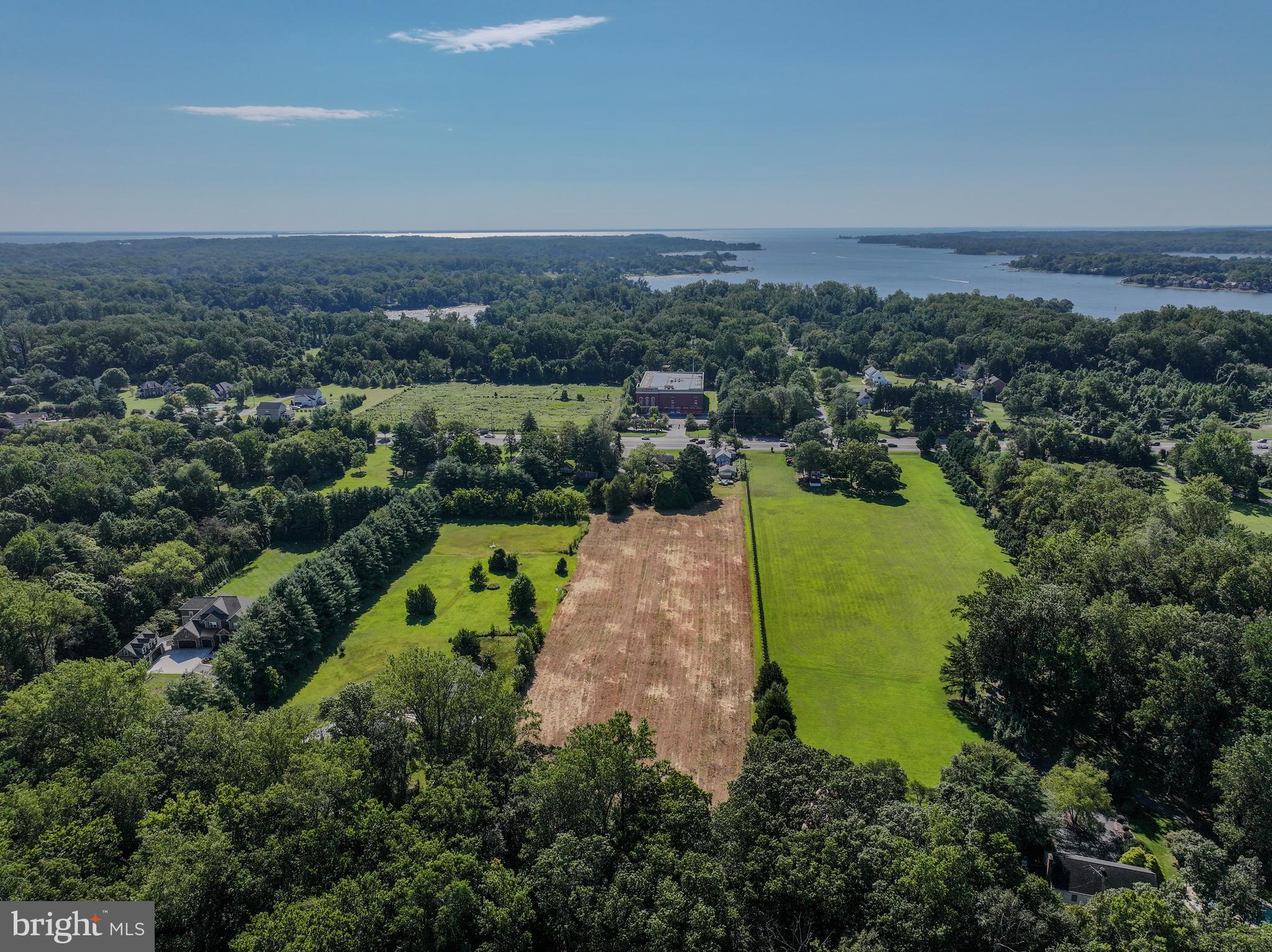 67 Wallace Manor Road Edgewater, MD 21037 - Photo 27 of 36 an aerial view of a house with a garden
