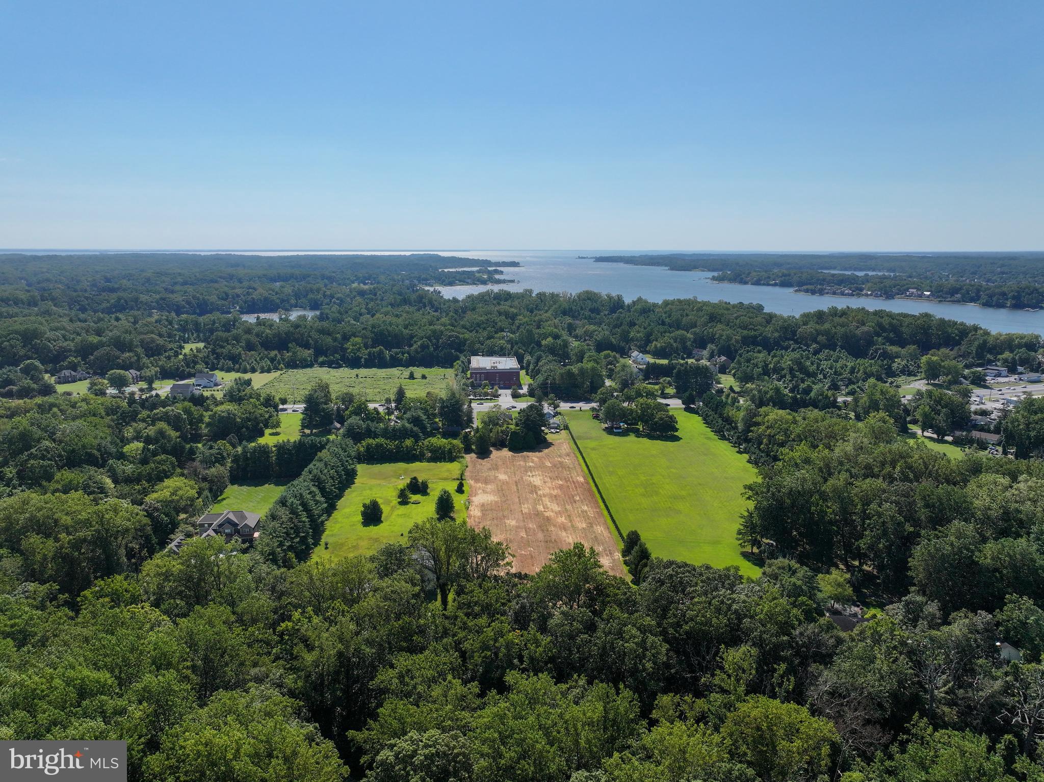 67 Wallace Manor Road Edgewater, MD 21037 - Photo 28 of 36 an aerial view of a house with a garden