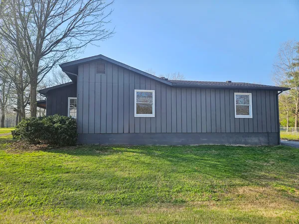 $255,000 | 9769 Stuyvesant Street, Benton, IL 62812