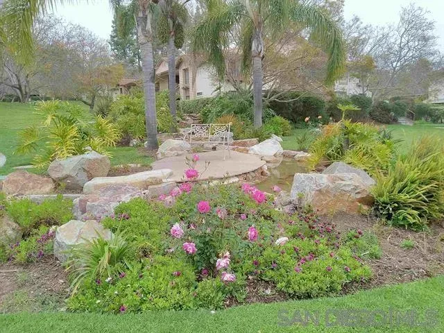 $3,200 | 12530 Carmel Creek Road, Unit 135, San Diego, CA 92130