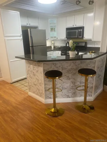 $3,200 | 12530 Carmel Creek Road, Unit 135, San Diego, CA 92130