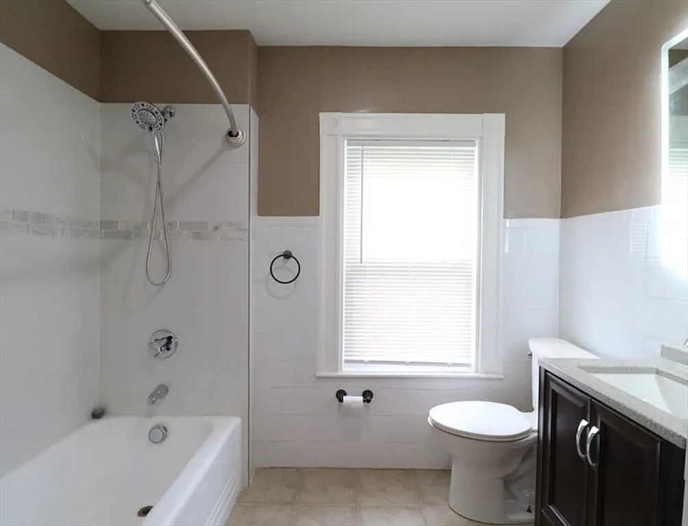 67 Tonawanda Street, Unit 2 Boston, MA 02124 - Photo 18 of 19