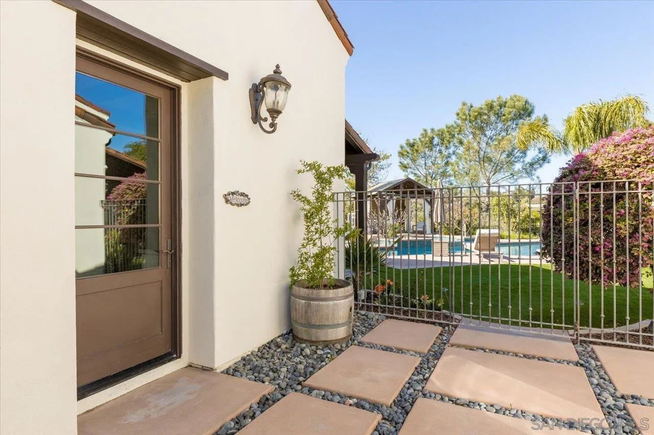 1202 Via Zamia Encinitas, CA 92024 - Photo 20 of 41 a view of a balcony with a potted plant