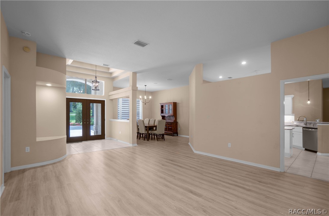 18976 Southwest 93rd Loop Dunnellon, FL 34432 - Photo 12 of 82