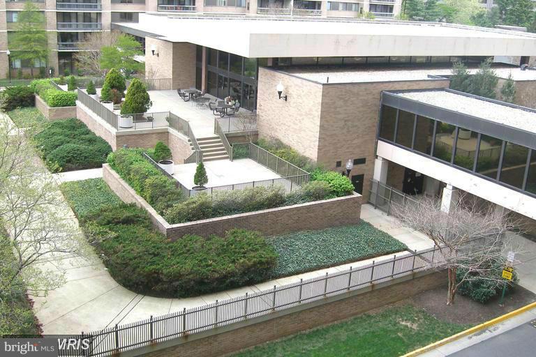 5505 Seminary Road, Unit 1306N Falls Church, VA 22041 - Photo 42 of 43