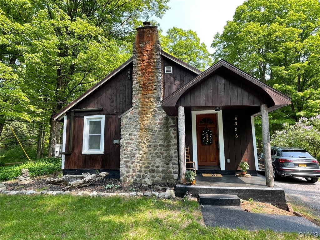 8386 Halstead Road Vienna, NY 13308 - Photo 1 of 1 Take me home...country Road!