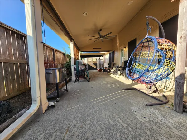 a view of a storage & utility room