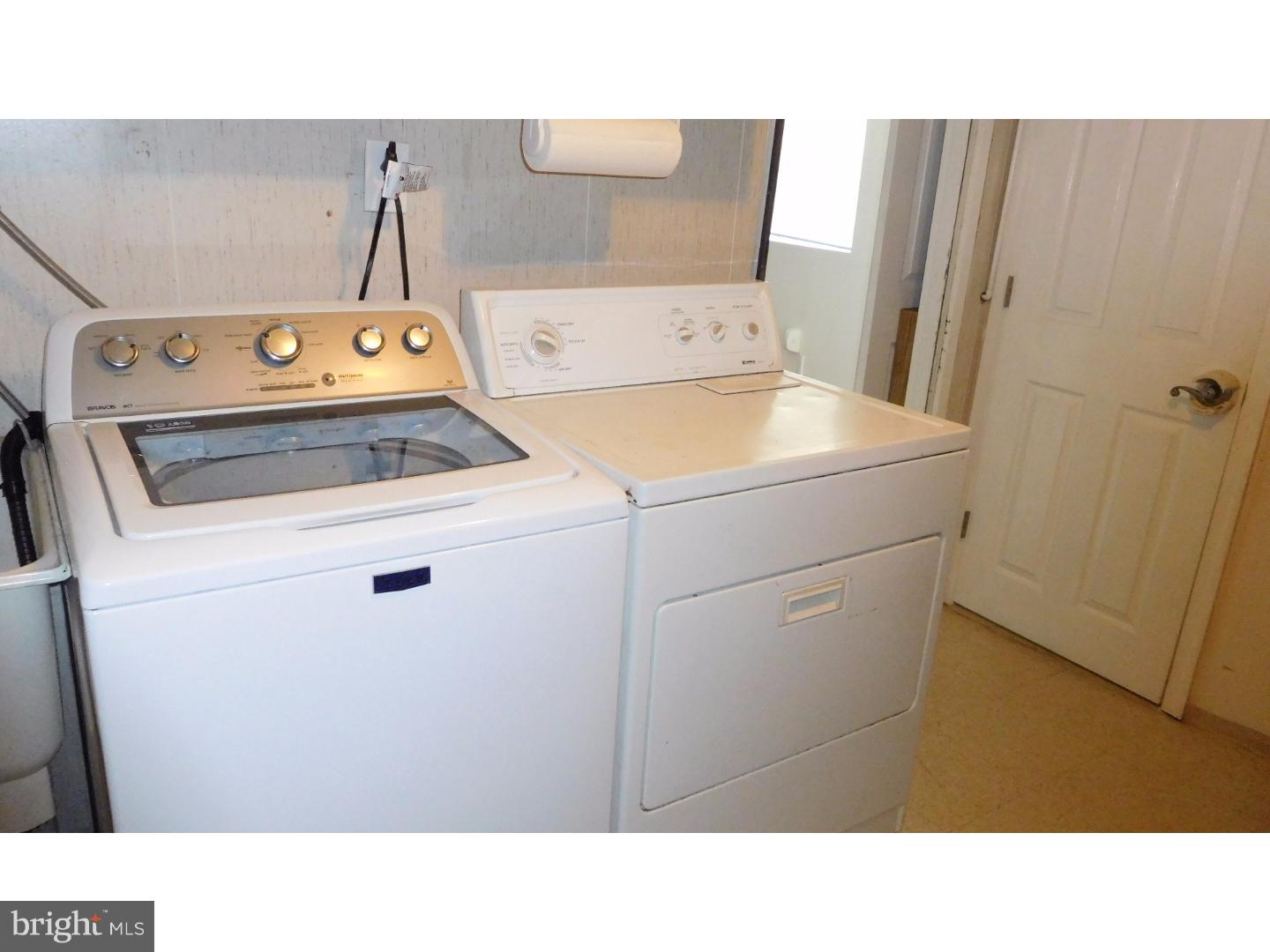 3321 Ancona Road Philadelphia, PA 19154 - Photo 14 of 16