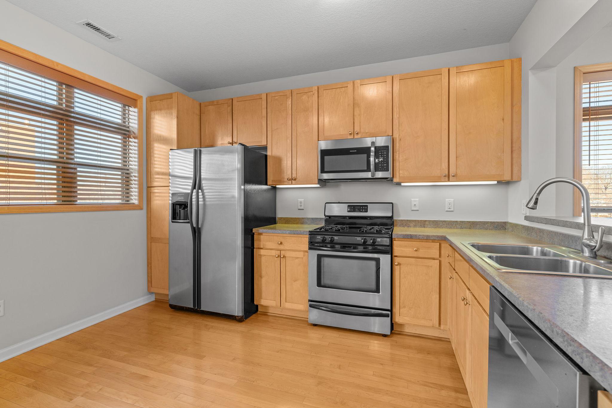 731 Mercer Street St. Paul, MN 55102 - Photo 13 of 39