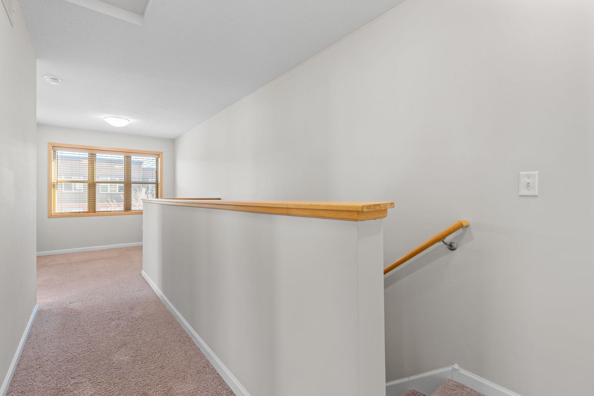 731 Mercer Street St. Paul, MN 55102 - Photo 16 of 39