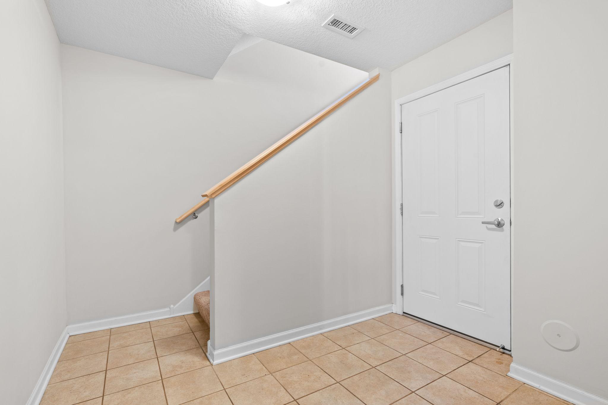 731 Mercer Street St. Paul, MN 55102 - Photo 29 of 39