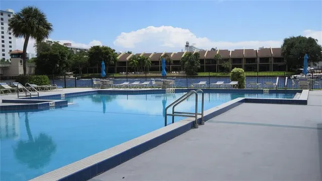 $450,000 | 2900 Northeast 14th Street Causeway, Unit 305, Pompano Beach, FL 33062