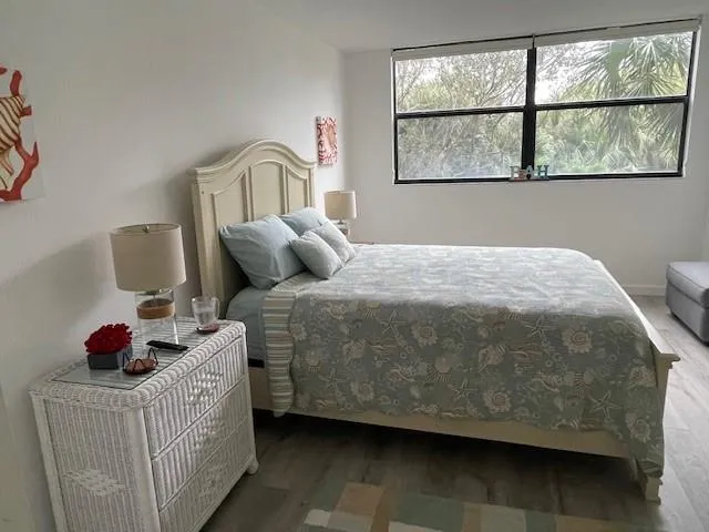 $450,000 | 2900 Northeast 14th Street Causeway, Unit 305, Pompano Beach, FL 33062