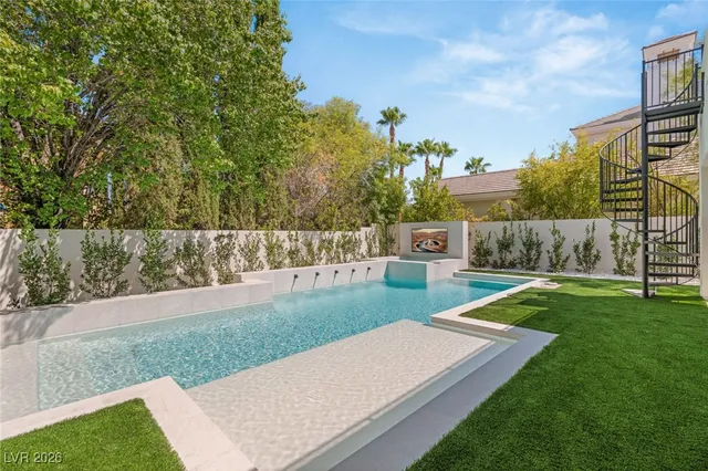 $4,650,000 | 428 St Andrews Court, Las Vegas, NV 89144